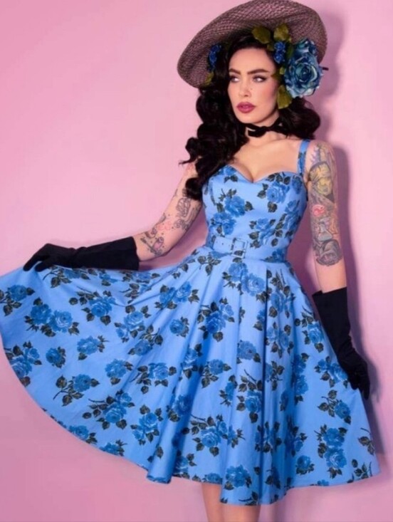 Vixen by Micheline Pitt Dresses & Skirts - RARE Vixen by Micheline Pitt Blue Floral Fit-and-Flare Dress